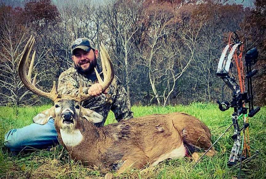 How To Hunt The Late Season - North American Deer Hunter