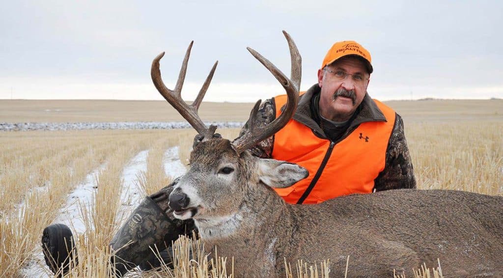 MustHave Deer Hunting Gear North American Deer Hunter