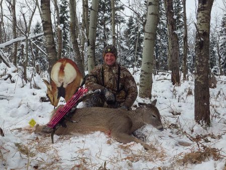 Deadly Deer Decoying decoy-success