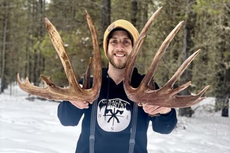 Maximize Deer Hunting Success: Early Scouting Techniques and Shed Hunting Insights