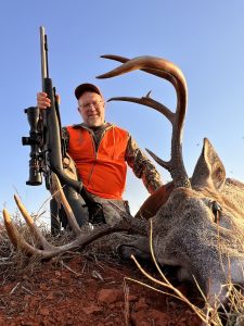 Brad Fenson shooting a Tradition's NitroBolt at a deer