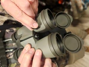 Winchester Optics Supreme 10x50 Binoculars tripod adapter